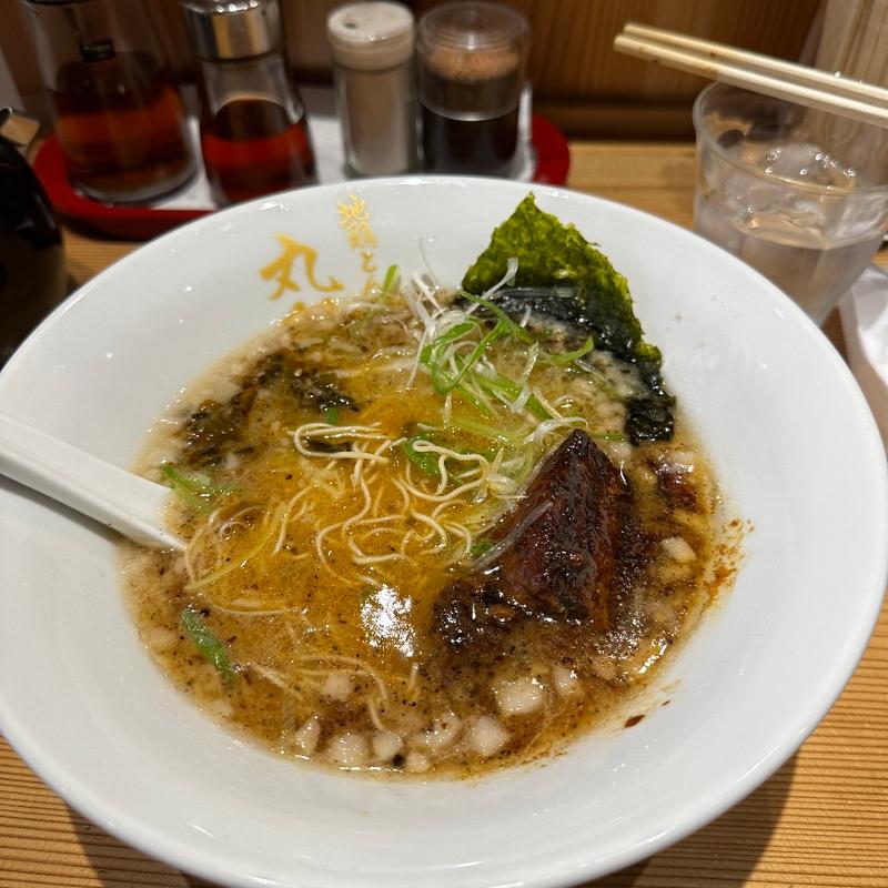 焦がしニンニクらーめん(丸銀ラーメン六甲道店)