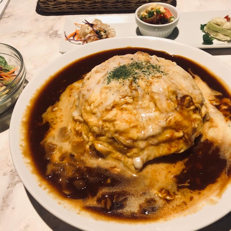 チョモランマ オムライス(ベビーフェイスプラネッツ 盛岡南店)