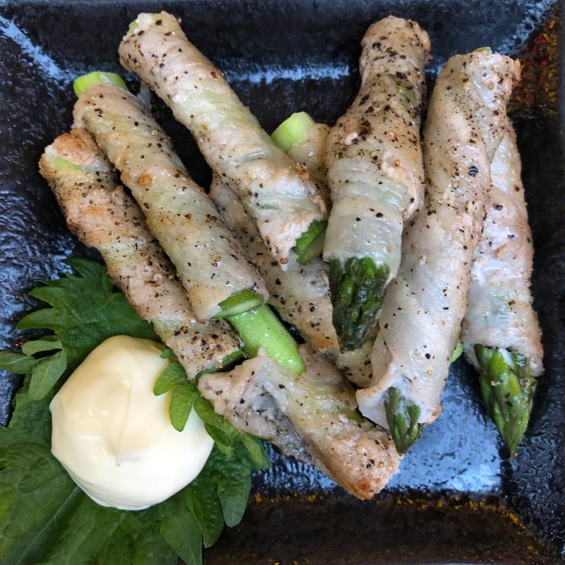 アスパラ・ベーコン(やきとり 金陵本店)