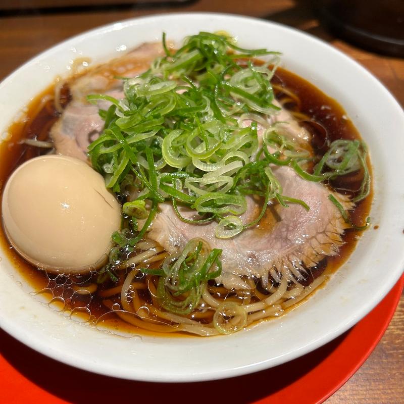 (濃厚中華そば よし田)