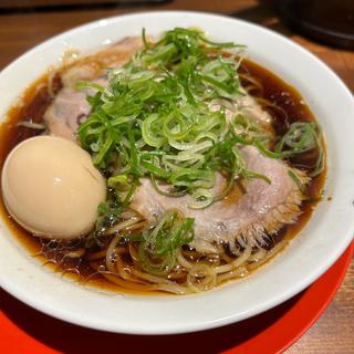 (濃厚中華そば よし田)