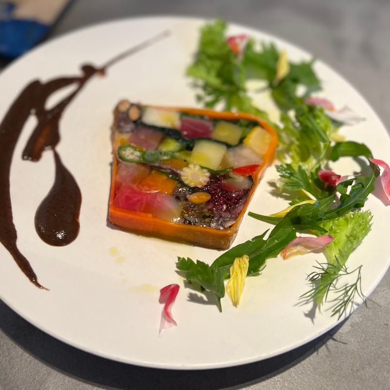 50種類の季節野菜と穀物のテリーヌ(ビストロ イノッチ)