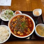 麻婆豆腐ランチ(中華料理　四季)