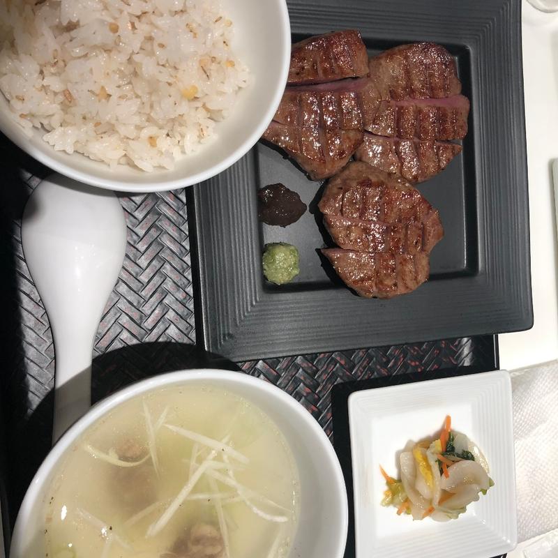 (牛タン陣中 冠舌屋)