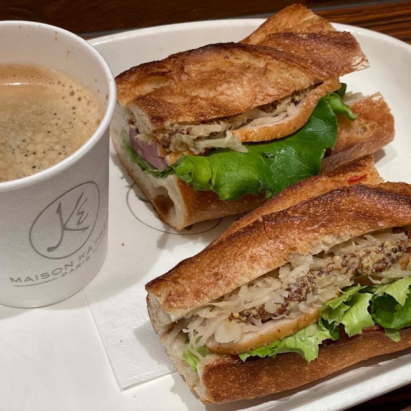 合鴨肉とハニーマスタードのバケットサンド(メゾンカイザー ボーノ相模大野店)