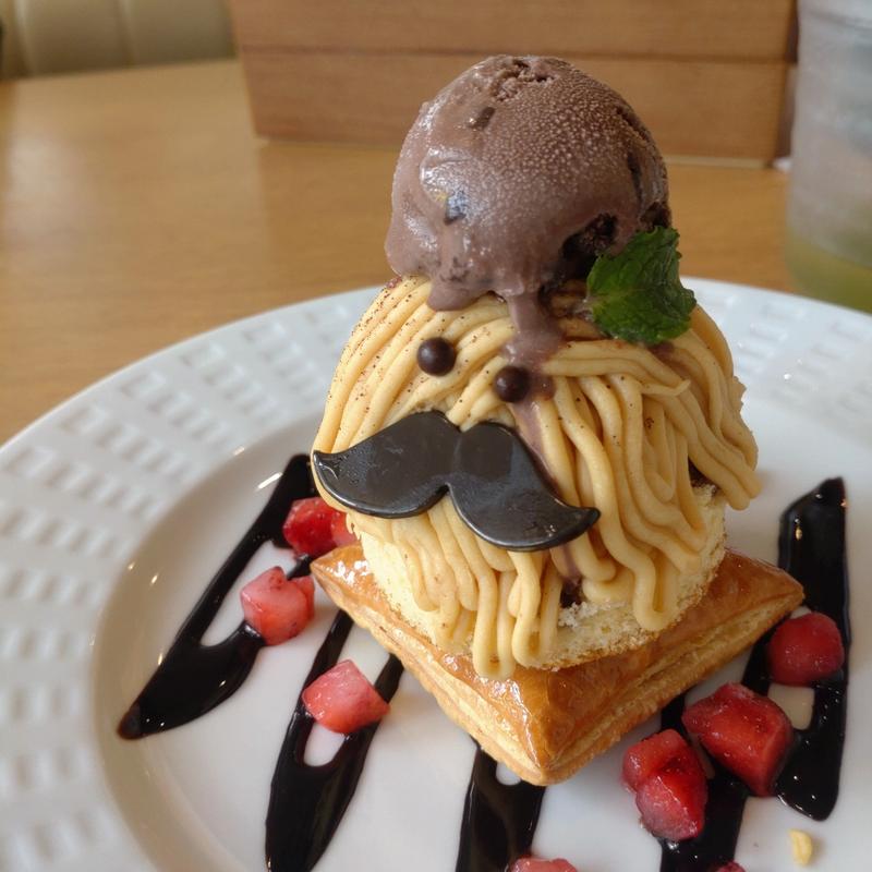 和栗のムッシュ・モンブラン(ココス 龍ヶ岡 )