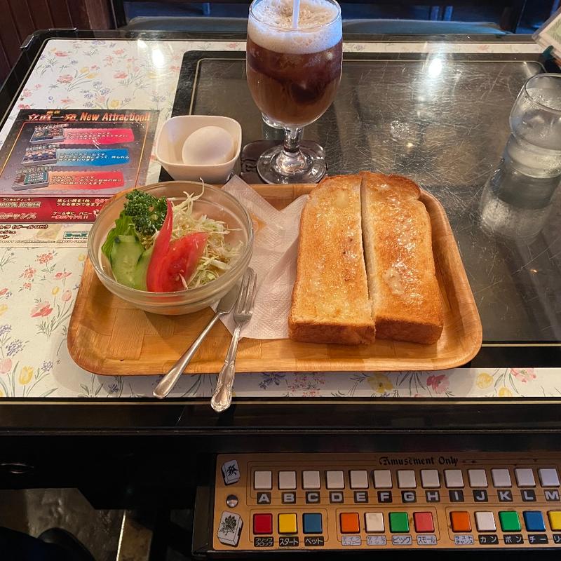 モーニング(トースト・タマゴ・サラダ)(グリーン)