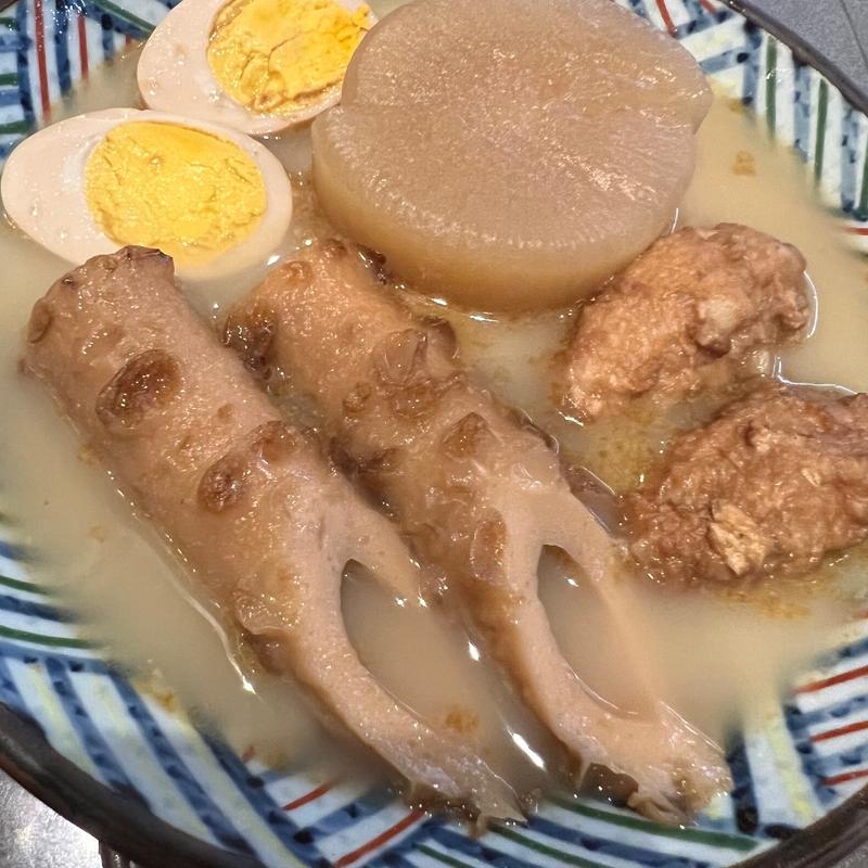 おでん(鶏と魚と炭火焼き 燈～あかり～)