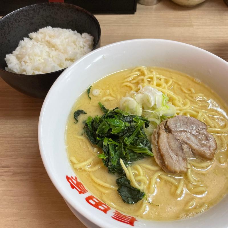 (横浜家系ラーメン 長田家)