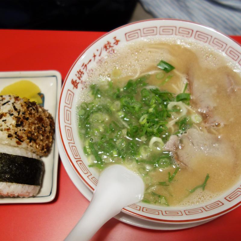 ラーメン・おにぎりセット(長浜御殿 住吉店)