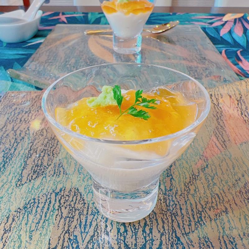 泉州産の新玉ねぎと干し貝柱のジュレ(モダンチャイニーズＫｉｔａ)