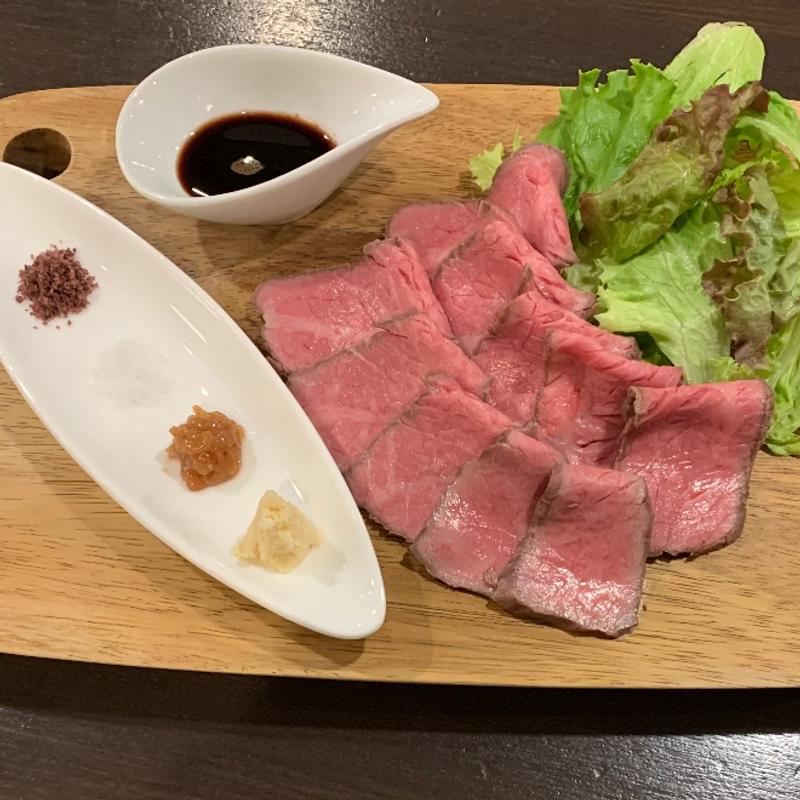 秋田牛のローストビーフ(秋田ローストビーフ酒場USHIMARU)