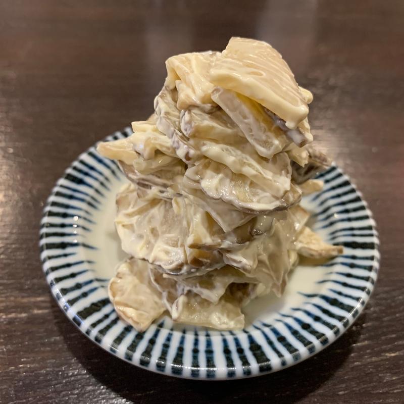 いぶりがっこのマスカルポーネチーズ和え(秋田ローストビーフ酒場USHIMARU)