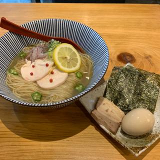 特製牡蠣とあご塩の冷し麺(焼きあご塩らー麺 たかはし 歌舞伎町店)