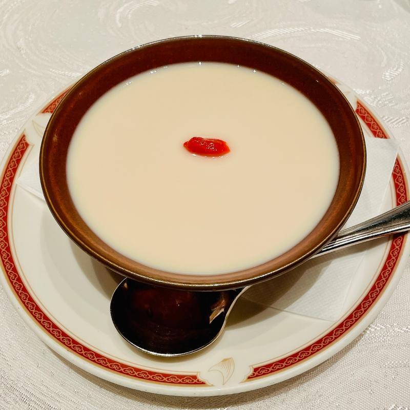 杏仁豆腐(筑紫樓(ツクシロウ) 銀座店)