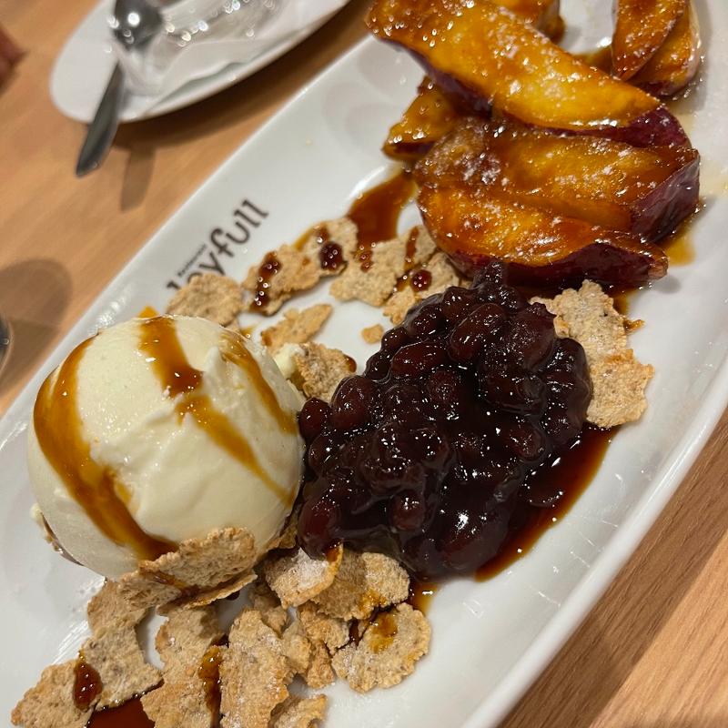 国産大学芋のバニラアイス添え(ジョイフル おもろまち店 )