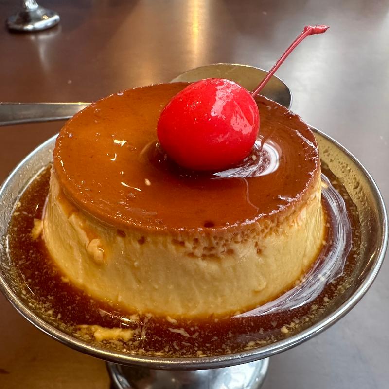 クラッシックプリン(烏森絶メシ食堂)