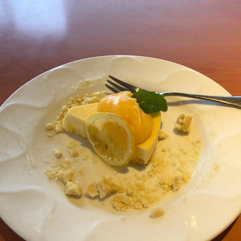 はちみつ檸檬のN.Yチーズケーキ(デニーズ三郷店)