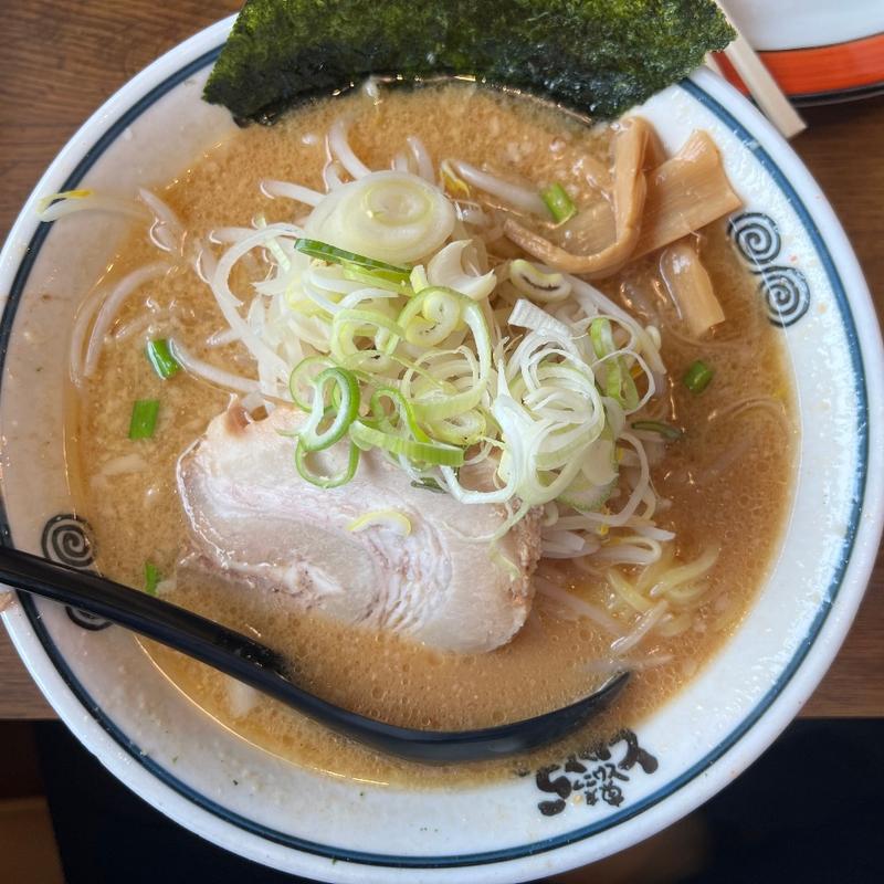 (東京とんこつ とんとら 白岡店)