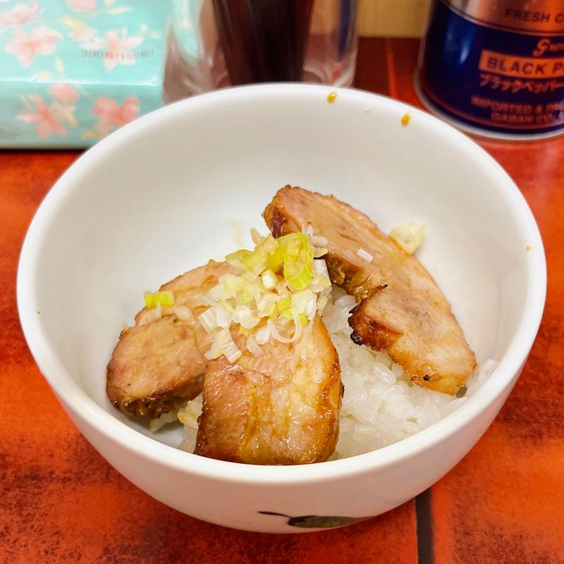 あぶり丼(小)(白河中華そば)