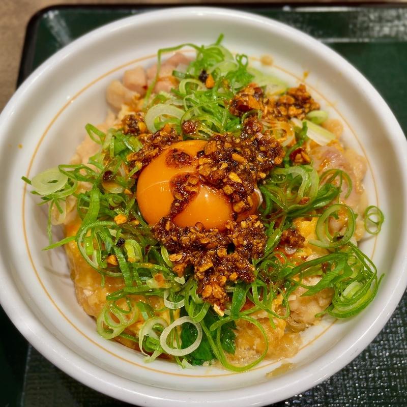 とろたまねぎラー親子丼(なか卯 松屋町店 )