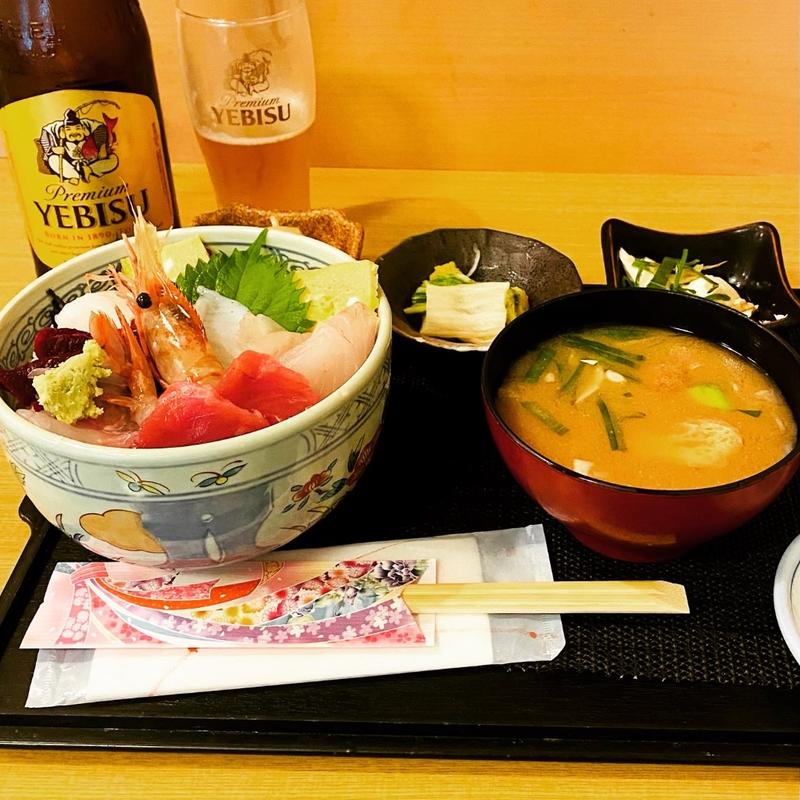 海鮮丼定食(呑み喰い処 紀もと)