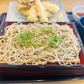 紫蘇蕎麦天ぷらセット(北海道生まれ和食処とんでん江北店)