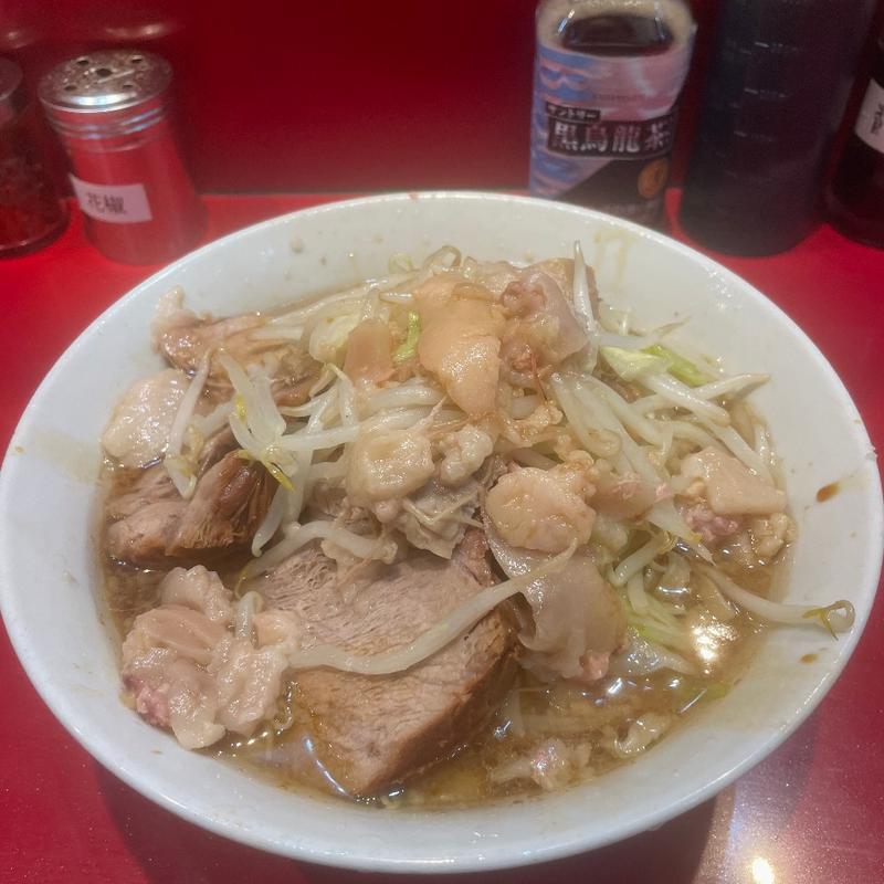 ラーメン半分(ラーメン二郎 西台駅前店 )