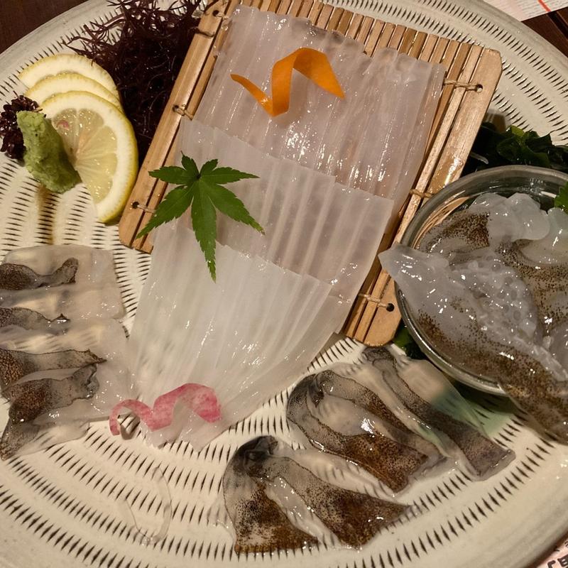 唐津呼子産ヤリイカ刺(博多せいもん払い)