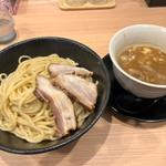 つけ麺(万太郎 十日町店)