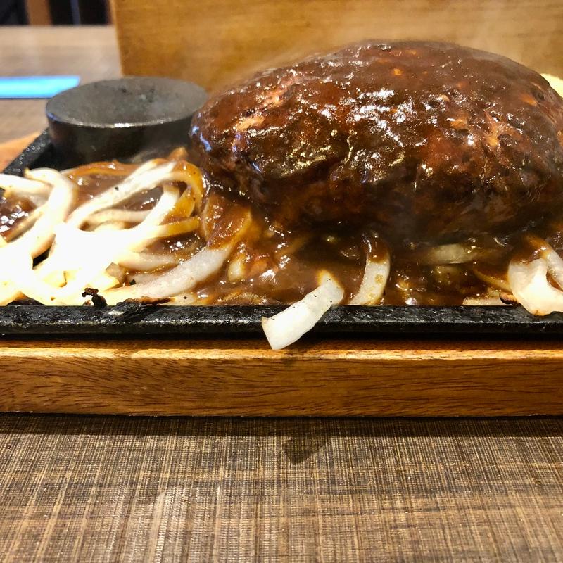 ビッグベアーハンバーグ300㌘(BIG BEAR（ビッグベア） 三軒茶屋店)