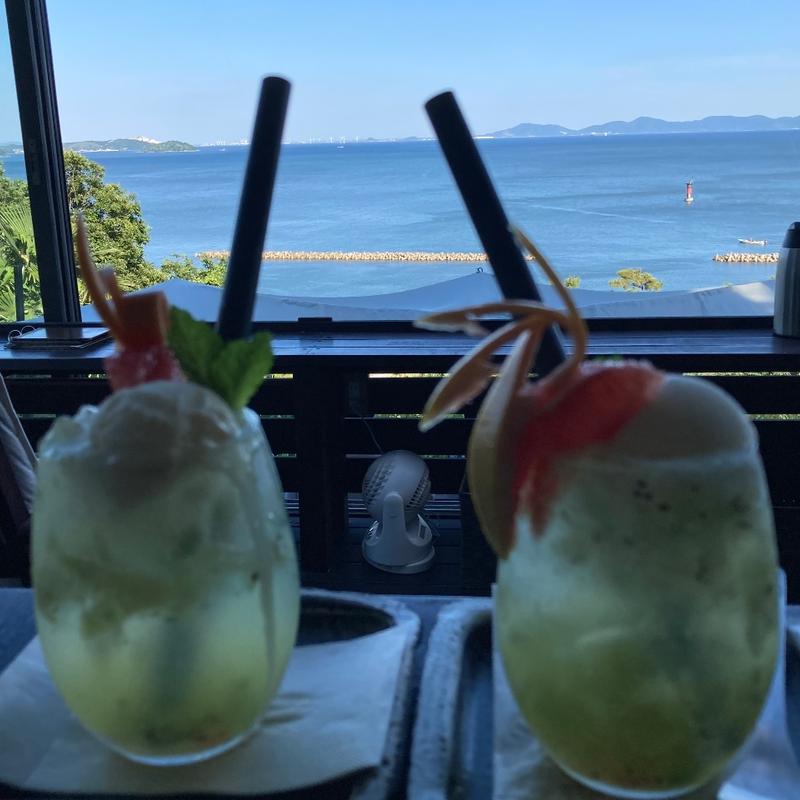 トロピカルソーダフロート(和カフェ たらそ)