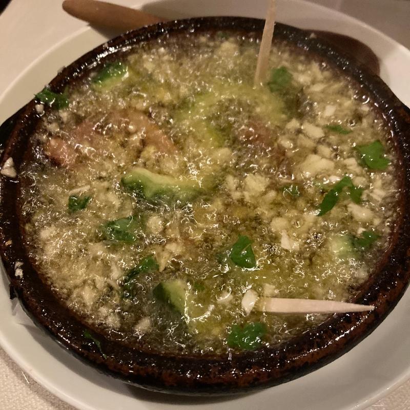 ベーコンとゴーヤのアヒージョ(オステリア ウチェッロ)