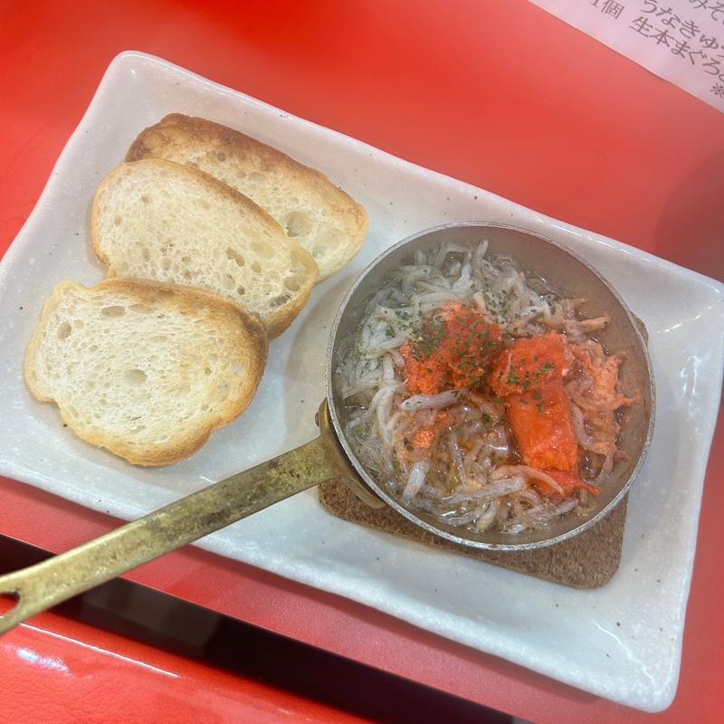 しらすと明太子オリーブ(大衆すし 謹賀 新世界)