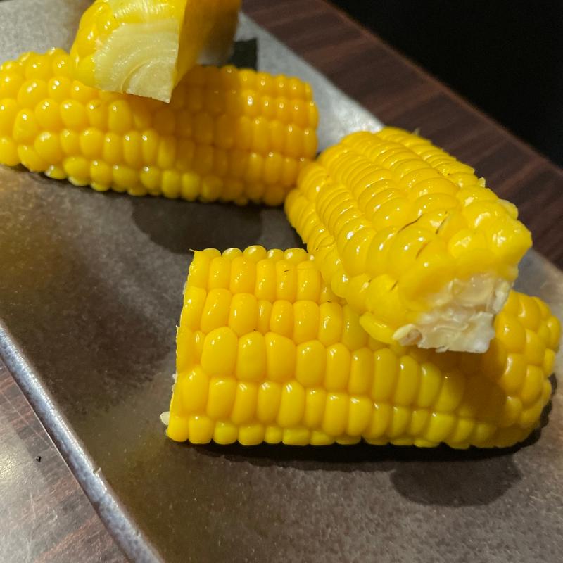 焼きとうもろこし(國 （ヤキニクドコロ クニ）)