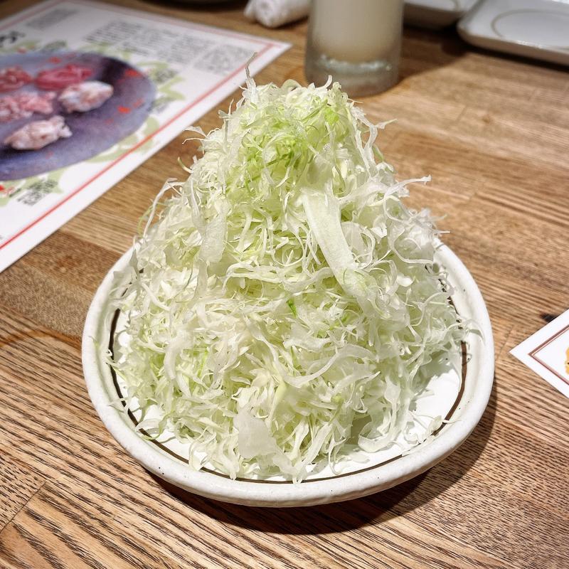 お通しキャベツ(青葉台ホルモン　三百屋 )