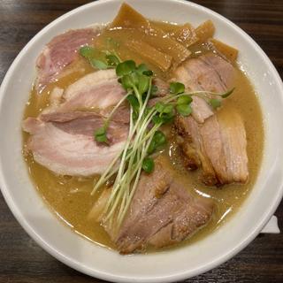 チャーシュー濃厚鶏(醤油)(らーめん剣豪)