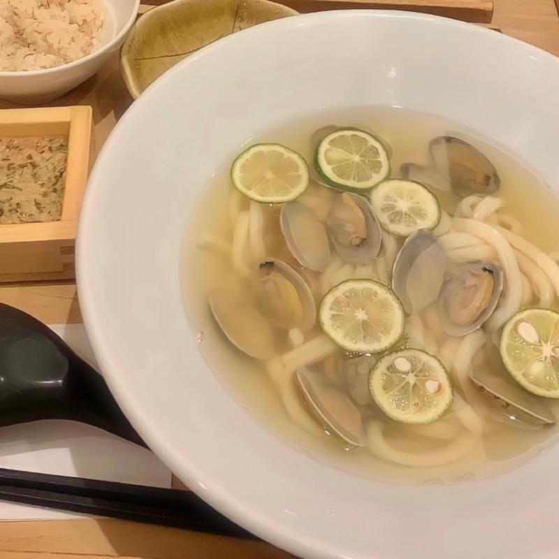 (おだしうどん かかや ペリエ千葉店)