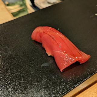 八戸産マグロ漬け(鮨いさお)