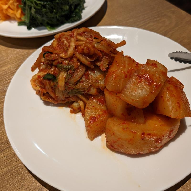 キムチ盛り合わせ(焼肉 真骨頂)