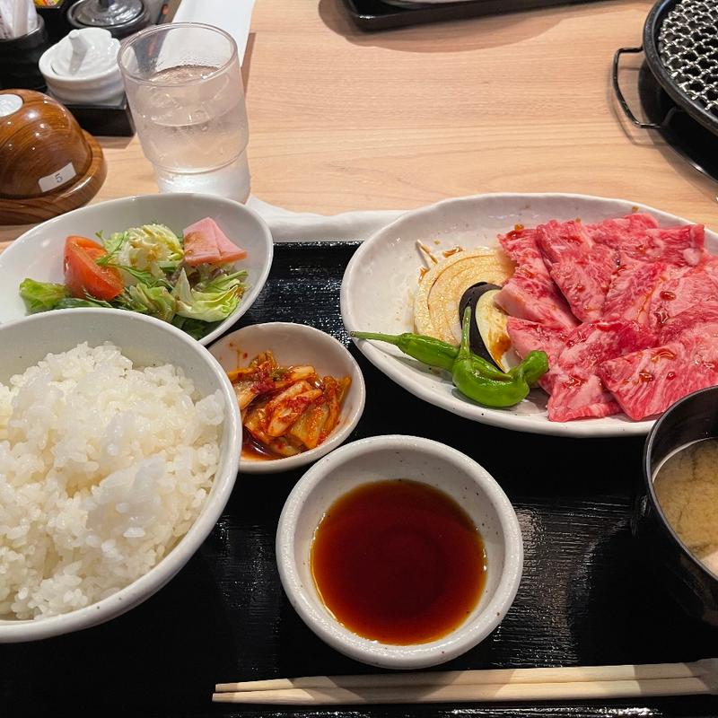 黒毛和牛大盛焼肉定食(一 九条店 )