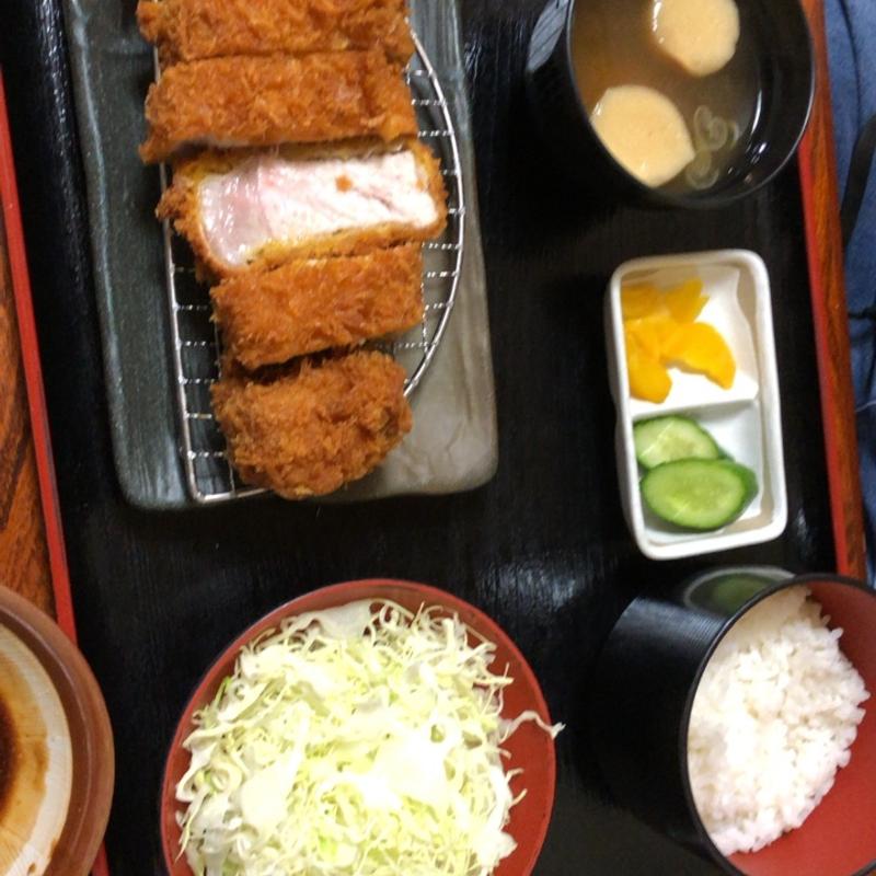 白金豚とんかつ定食(とんかつ和 )