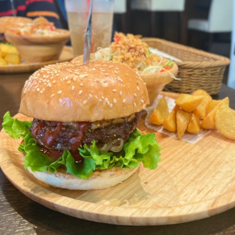 フレッシュパインバーガー(WAVES BURGER 名駅南店 （ウェーブスバーガー）)