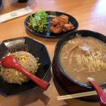 特製ラーメン(うま屋セット)