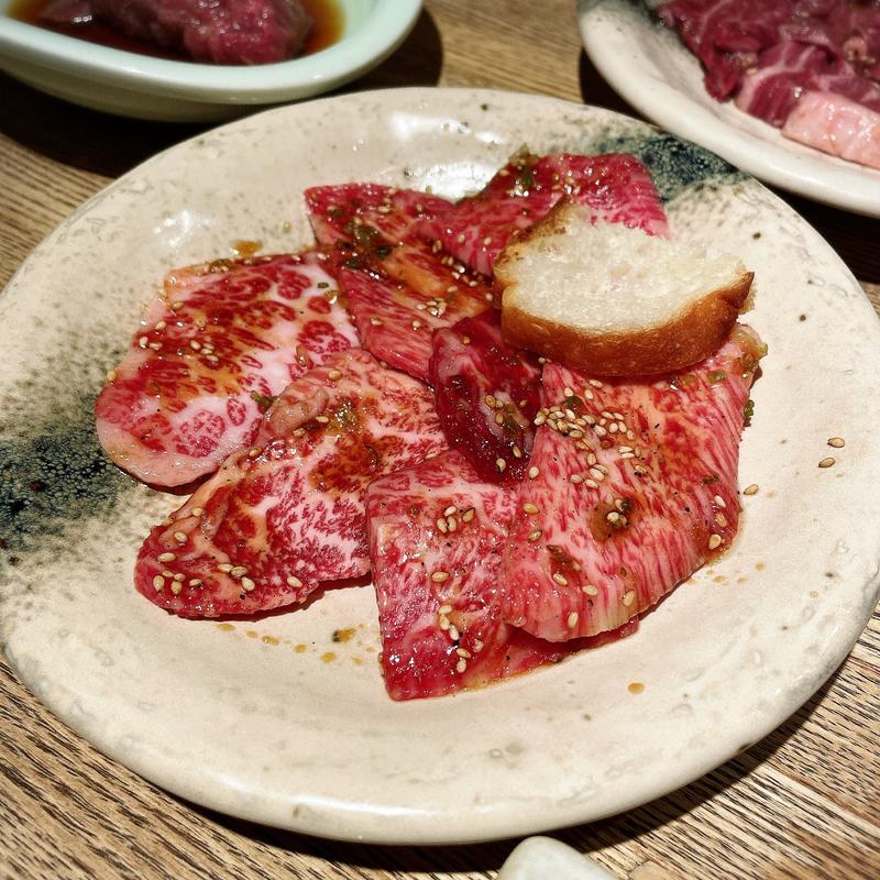 和牛カルビ(青葉台ホルモン　三百屋 )