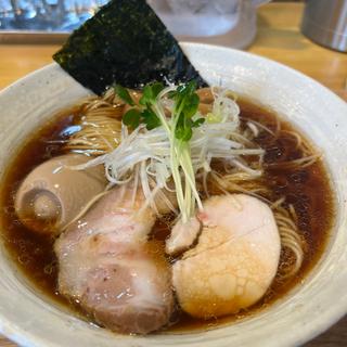 味玉鶏醤油らぁ麺(MENYA NAKAGAWA)