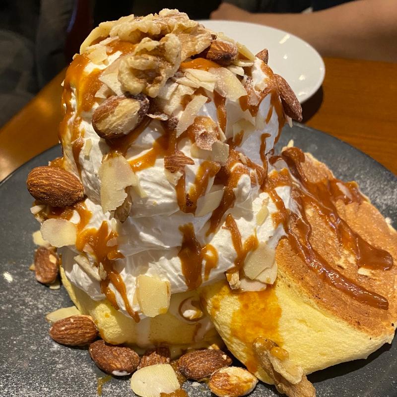 キャラメルナッツパンケーキ(ESPRESSO D WORKS)