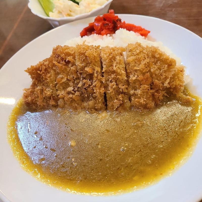 カツカレー(千鳥町 とんかつ燕楽)