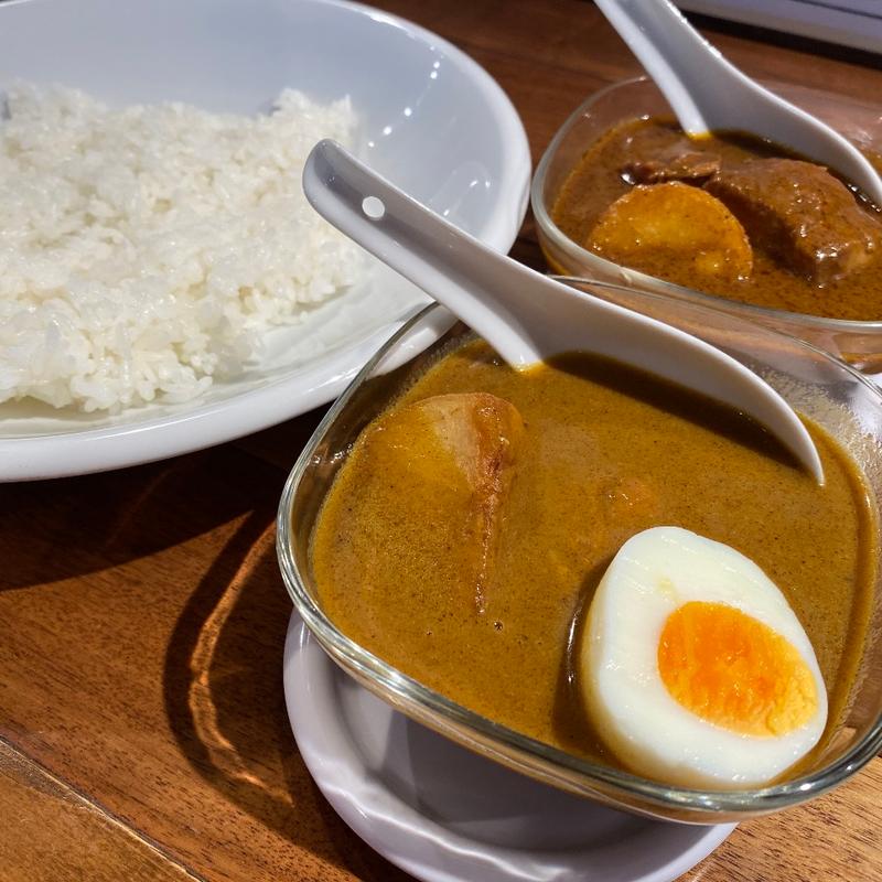 ダブル盛り（ポークとチキン）(ばんび)