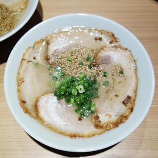 チャーシュー麺(博多にほん晴れ 大名店)